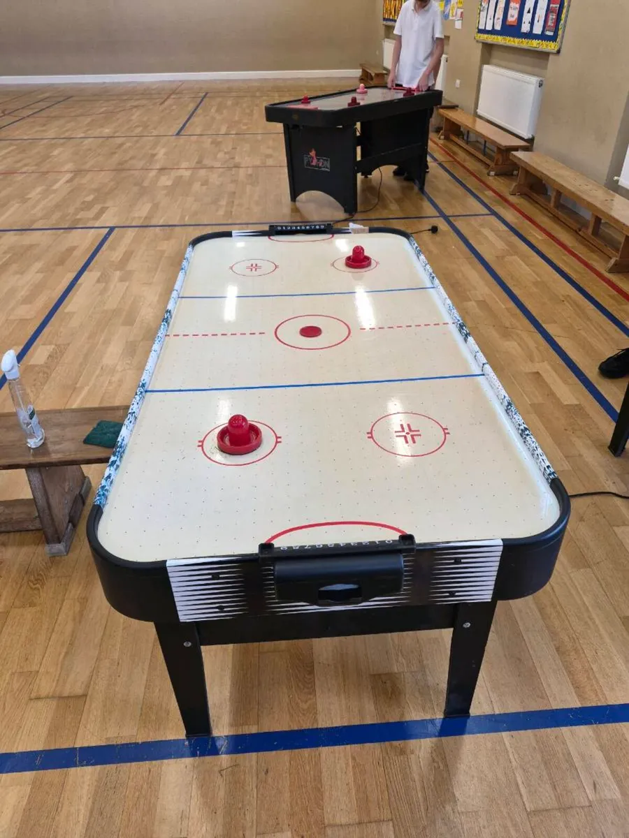 Air Hockey Tables - Image 2