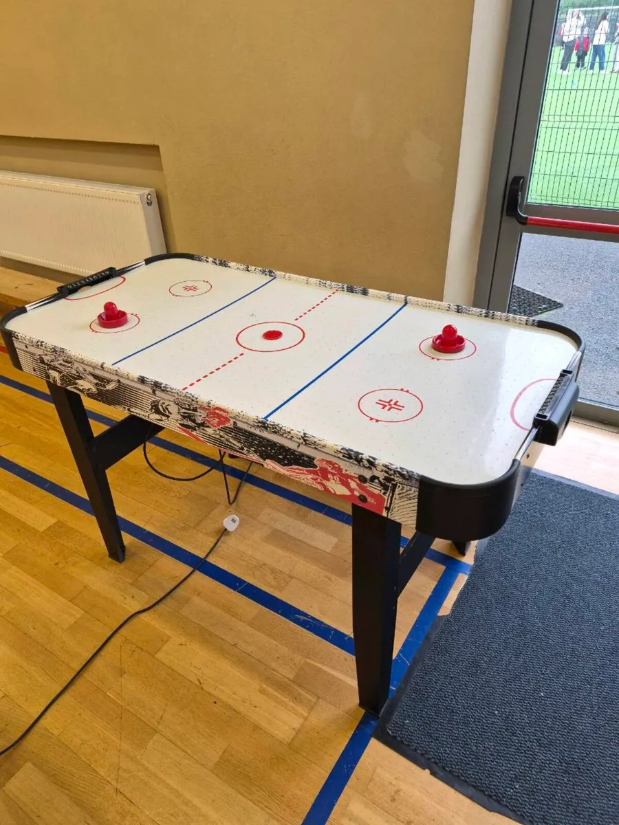 Air Hockey Tables - Image 4
