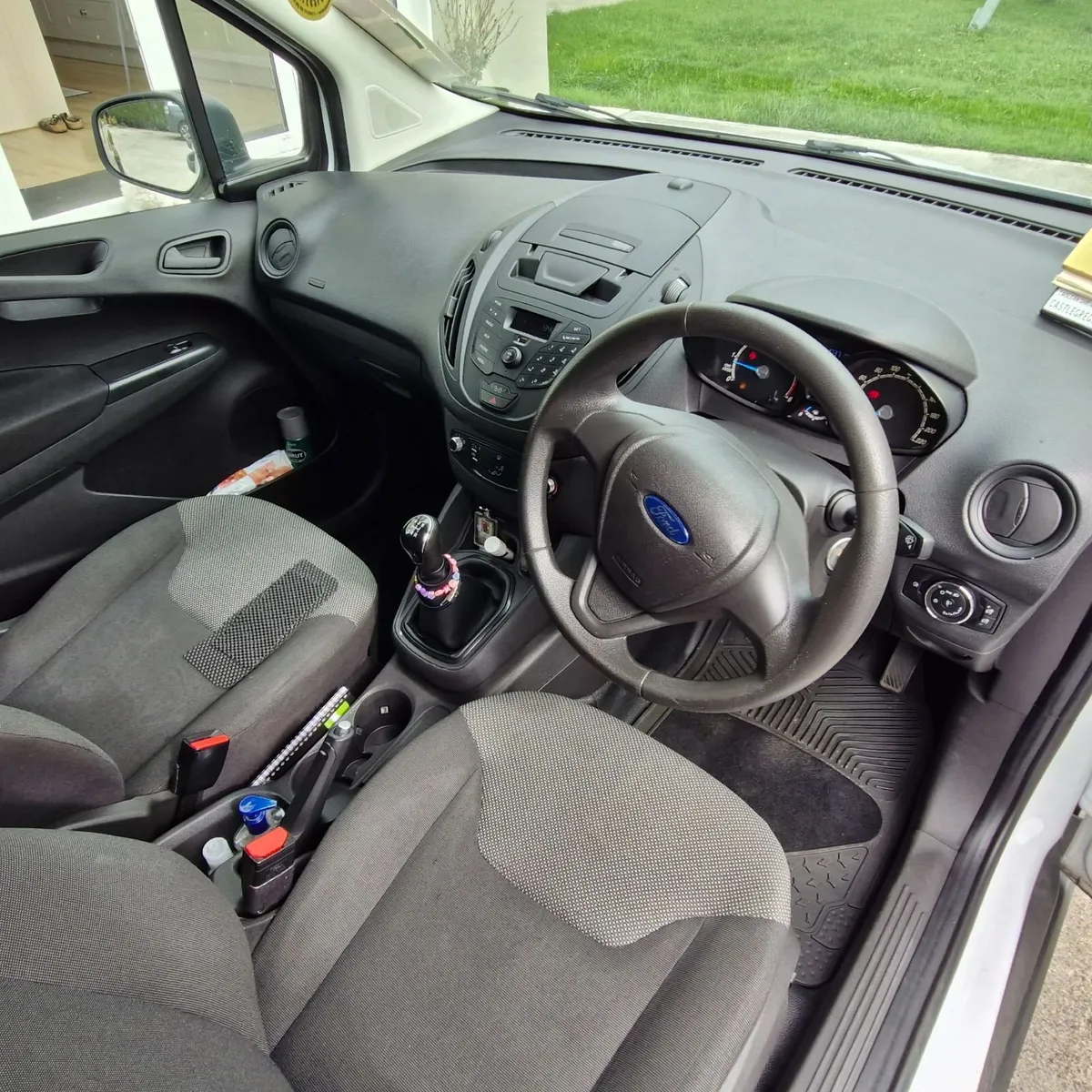 Ford Transit Courier 2014 - Image 3