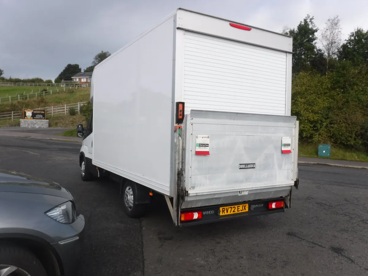 Iveco 35-140 2022 Luton box with tail lift. - Image 4