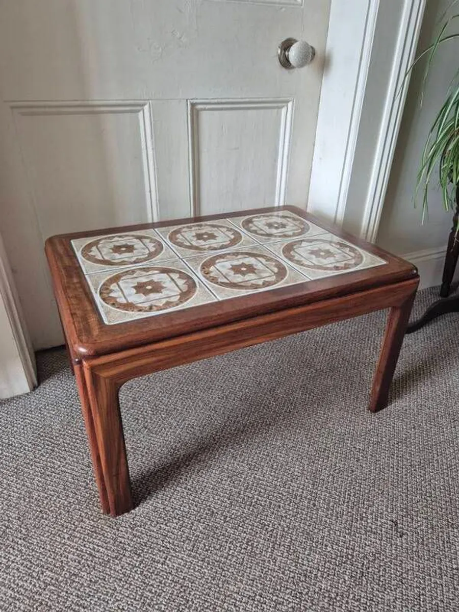 GPlan coffee table - Image 4