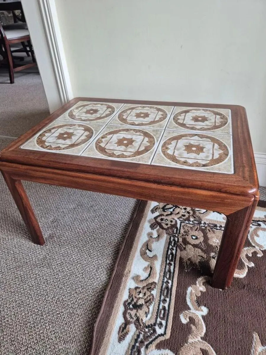 GPlan coffee table - Image 1