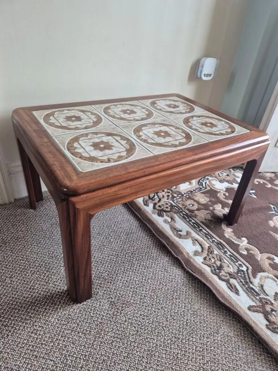 GPlan coffee table - Image 2