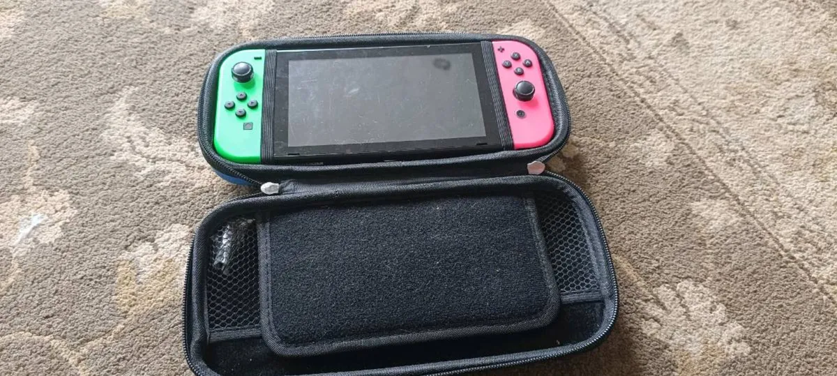 Nintendo switch 1 - Image 1