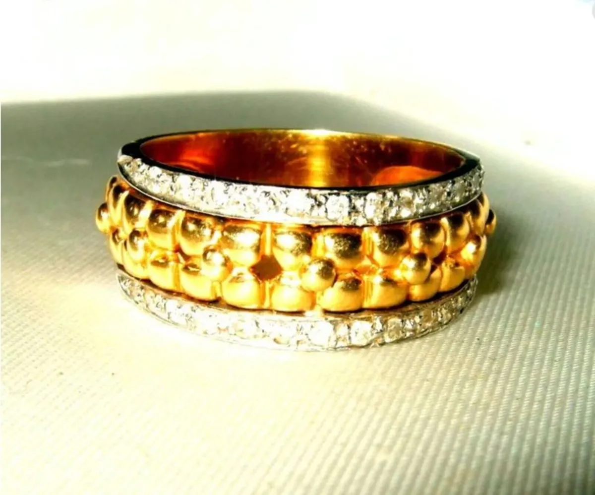 Vintage 18ct Gold/Diamond Hallmarked Ring - Image 1