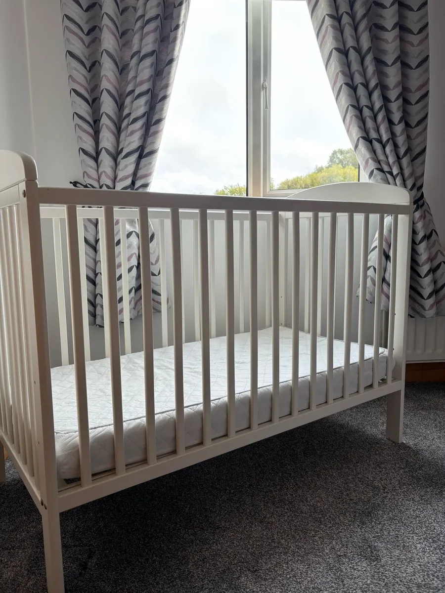 Cot - Image 4