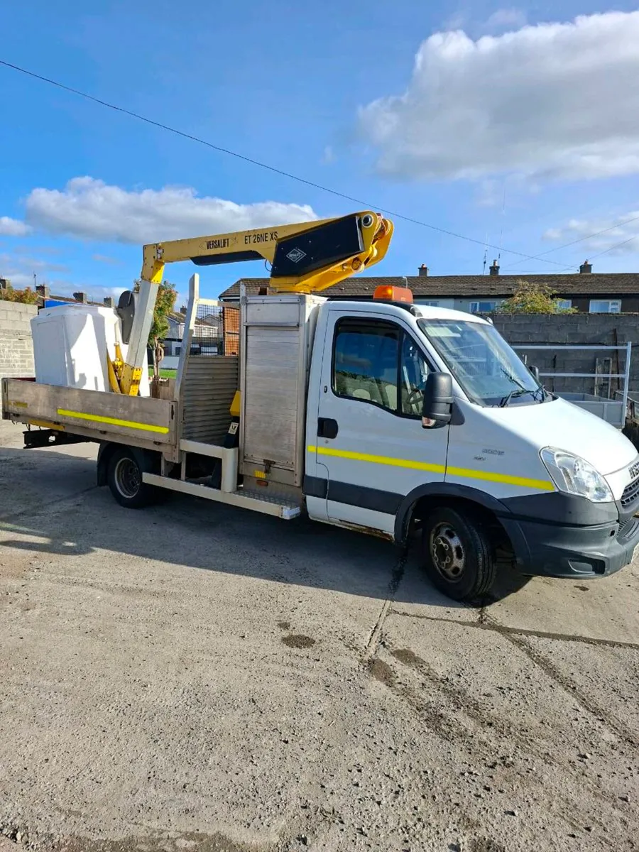 Iveco 50ci5 2 axle rigid body tower - Image 2