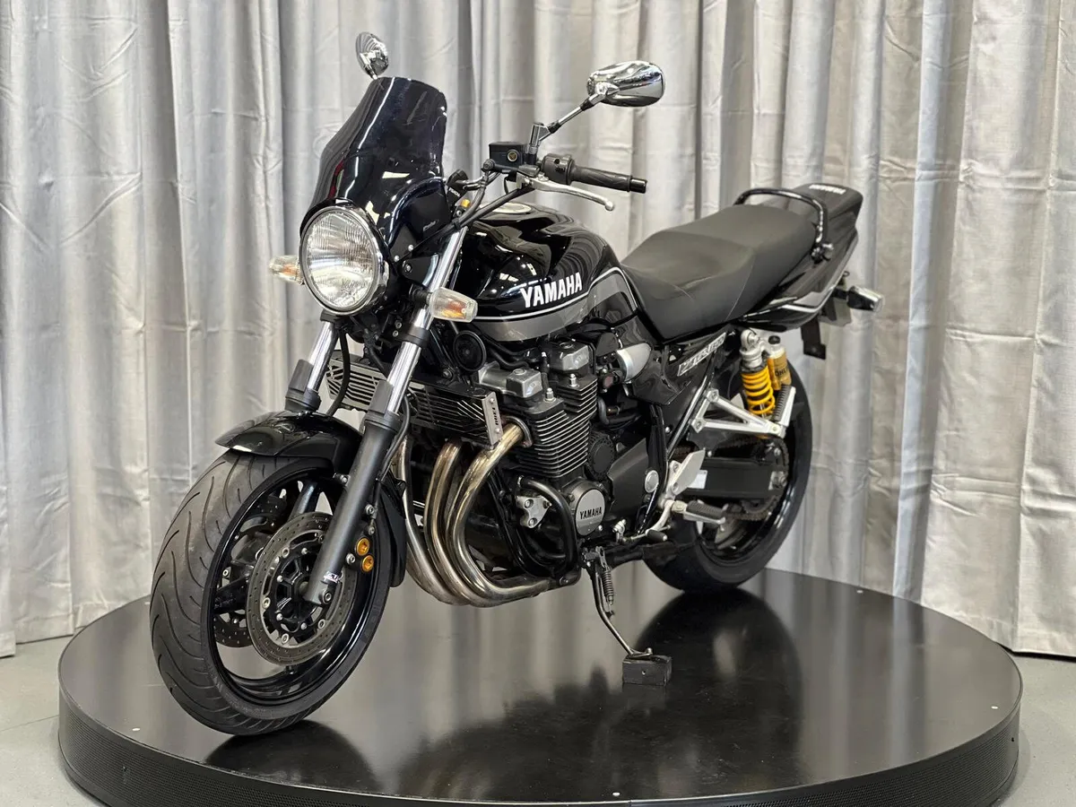 Yamaha XJR 1300 2013 - Image 3