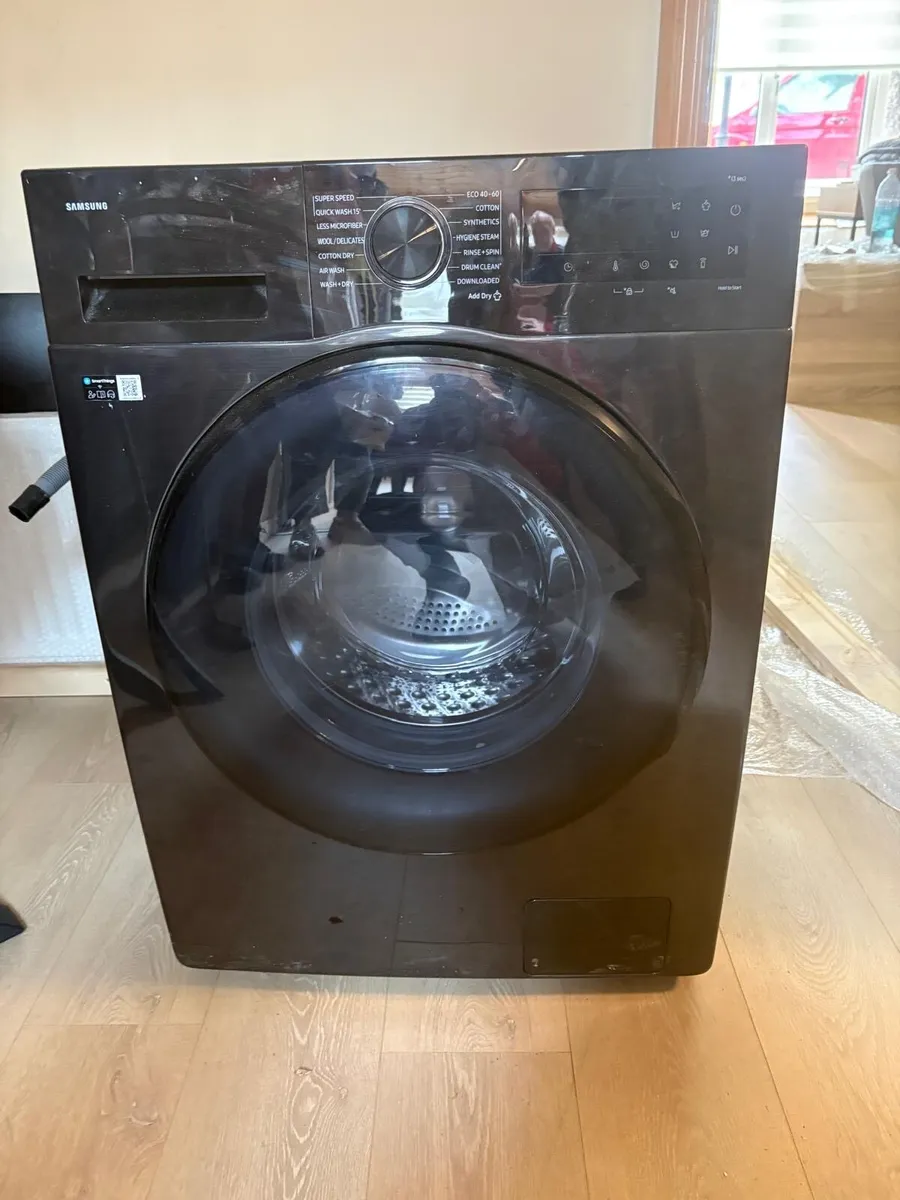 Washer dryer - Image 1