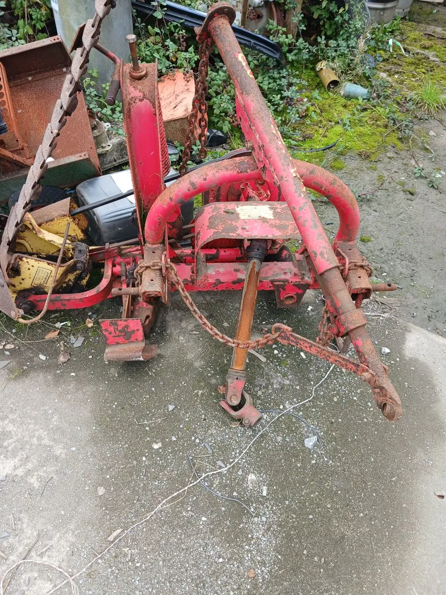 Finger bar/hay turner - Image 1