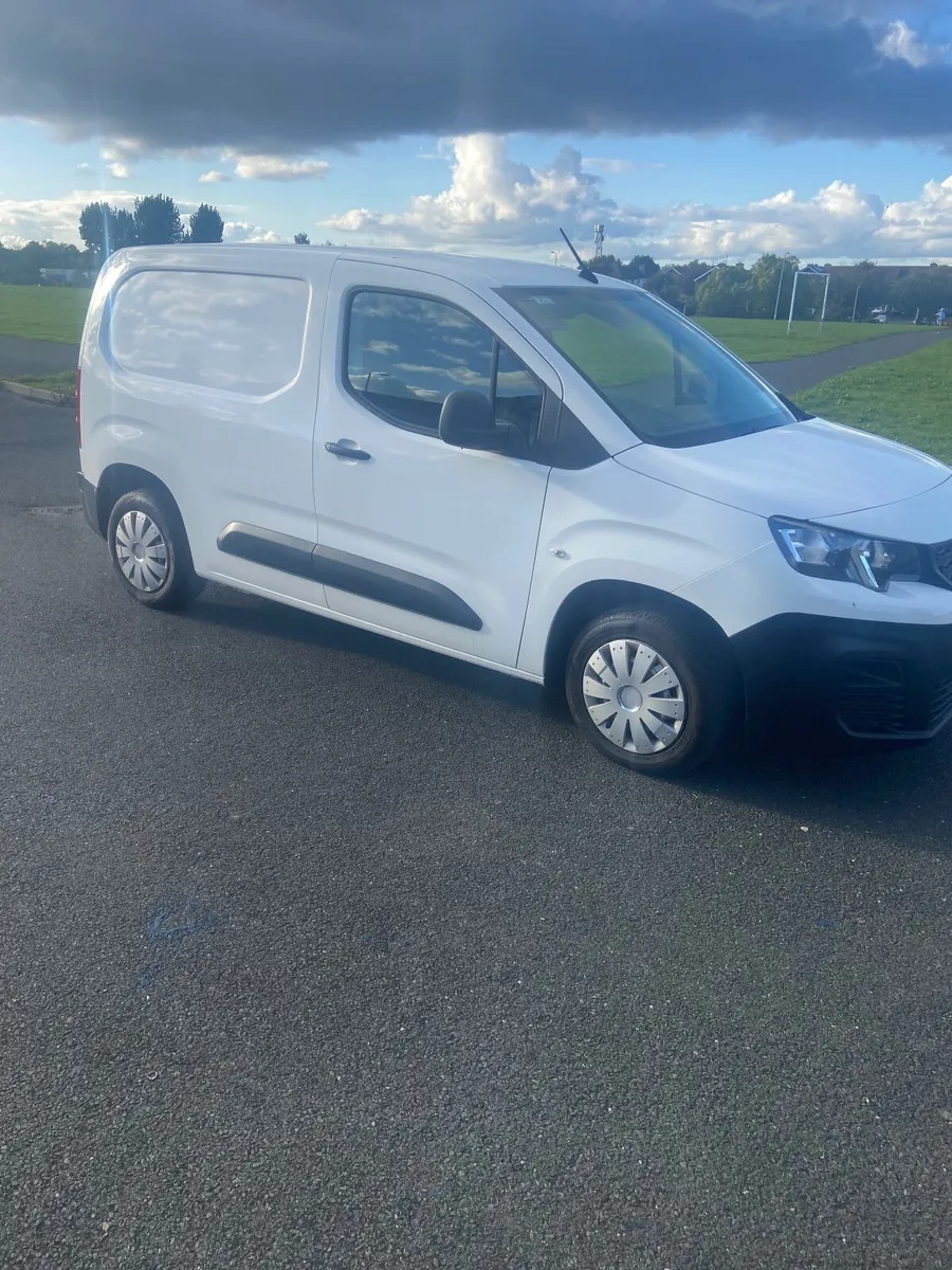 Peugeot Partner 2021 - Image 1
