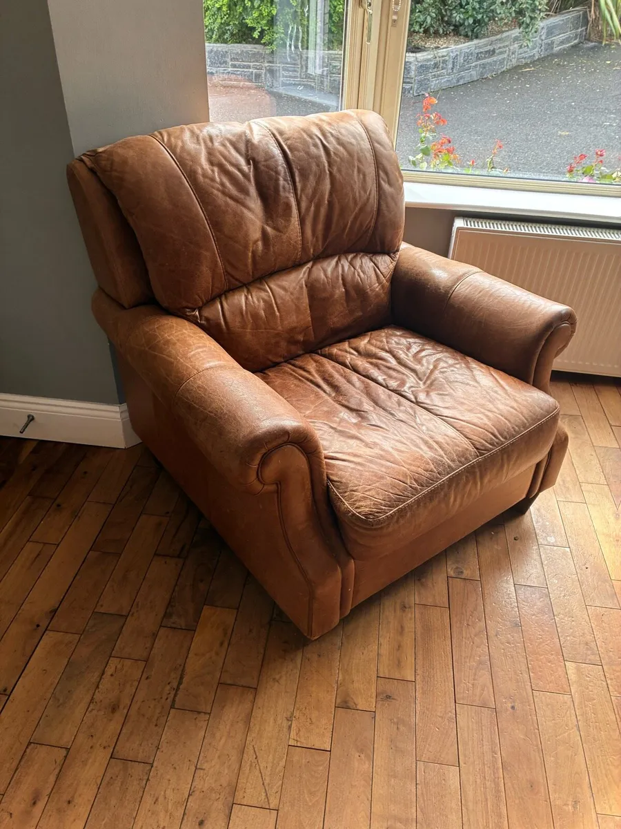 Leather armchair - Image 1