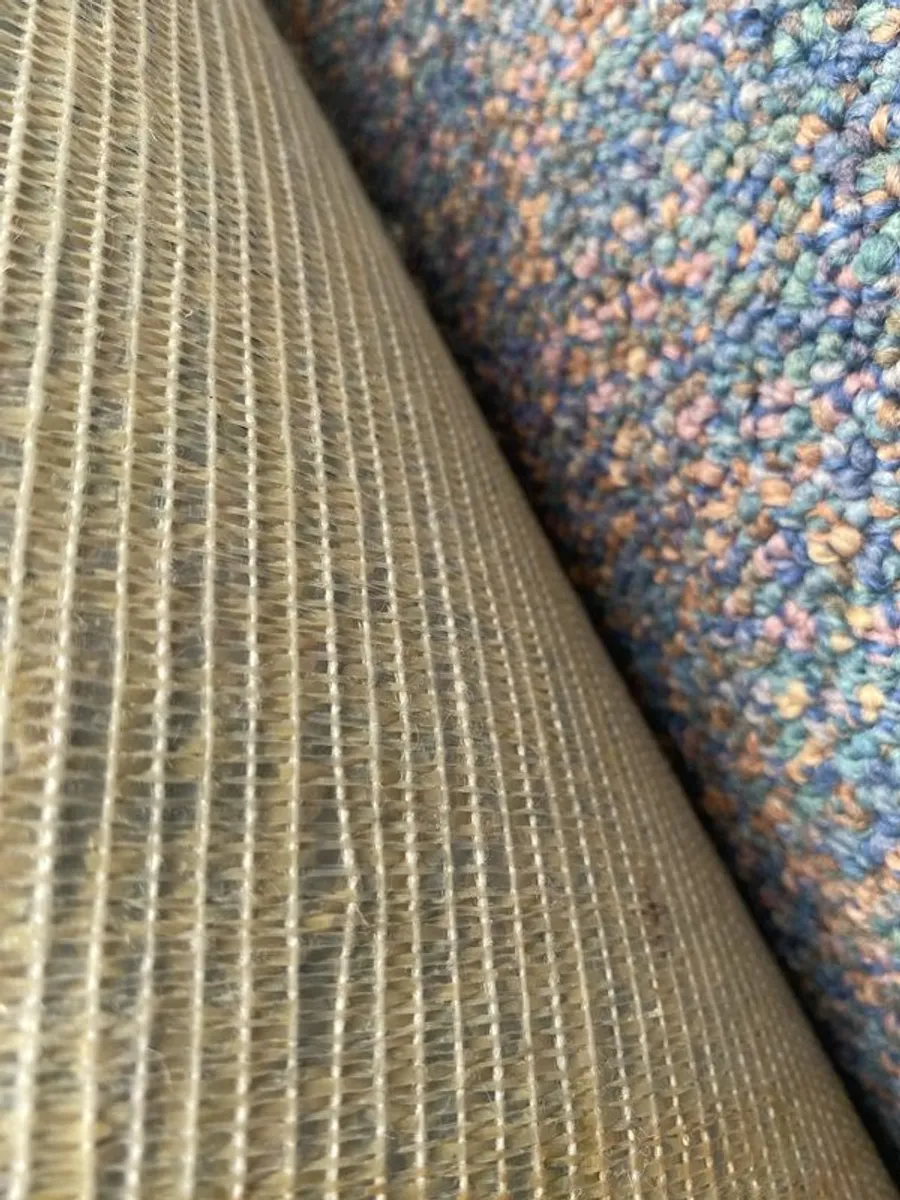Roll of carpet new measurments in photos - Image 3