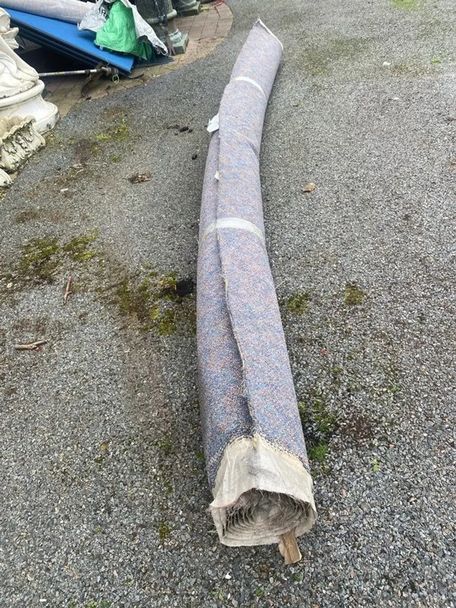 Roll of carpet new measurments in photos - Image 4