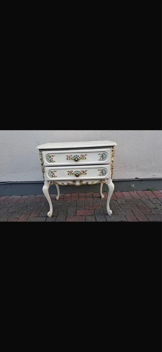 Chest of drawers - Image 2