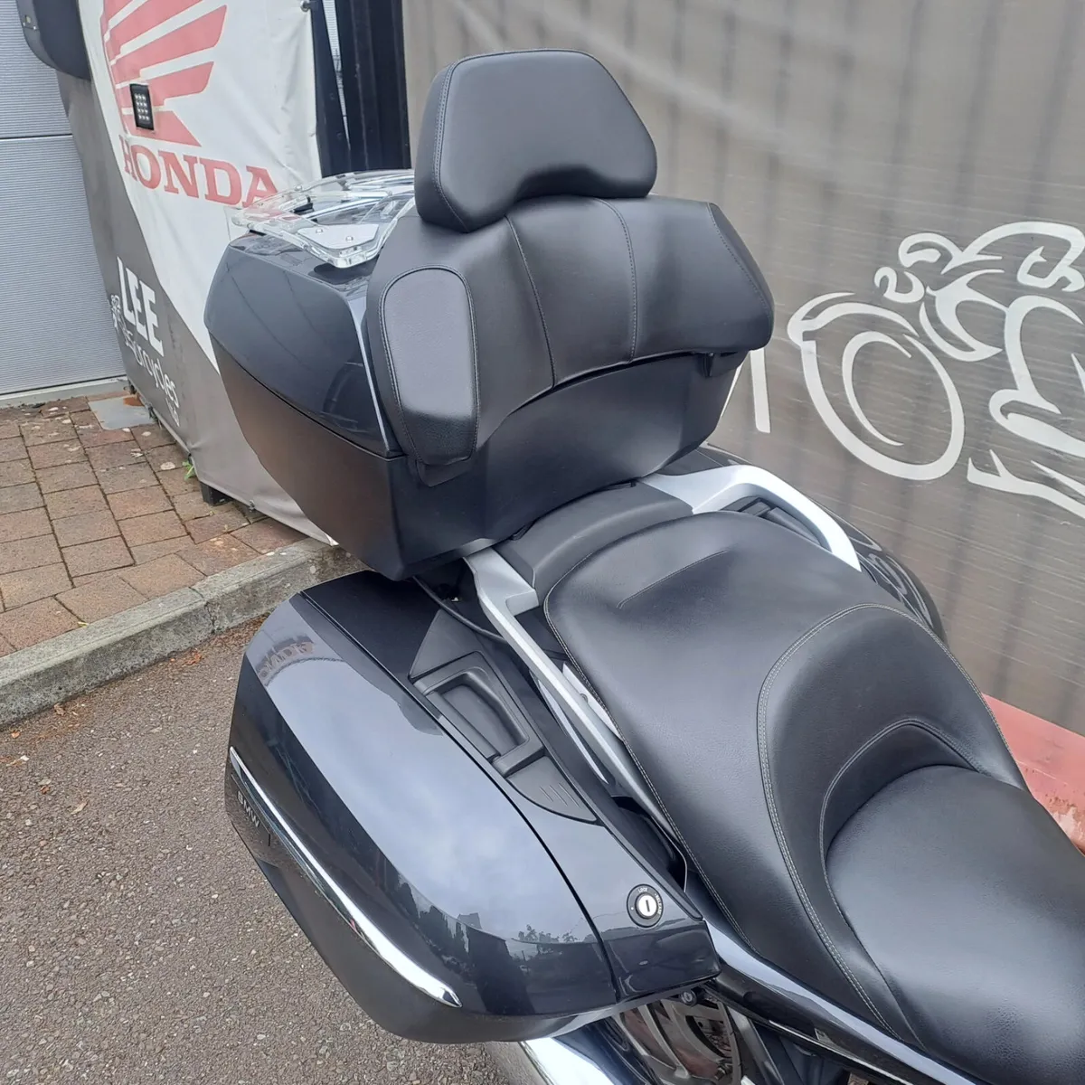 2012 BMW K 1600 GTL - Image 2