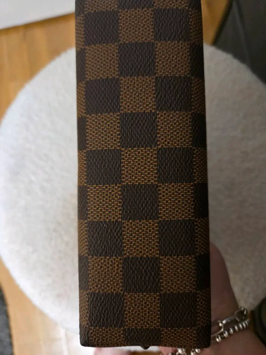 Louis vuitton cosmetic bag - Image 2