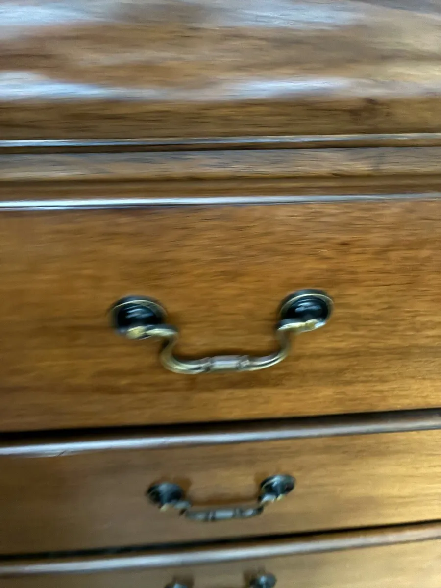 Chest of drawers and mirror - Image 4