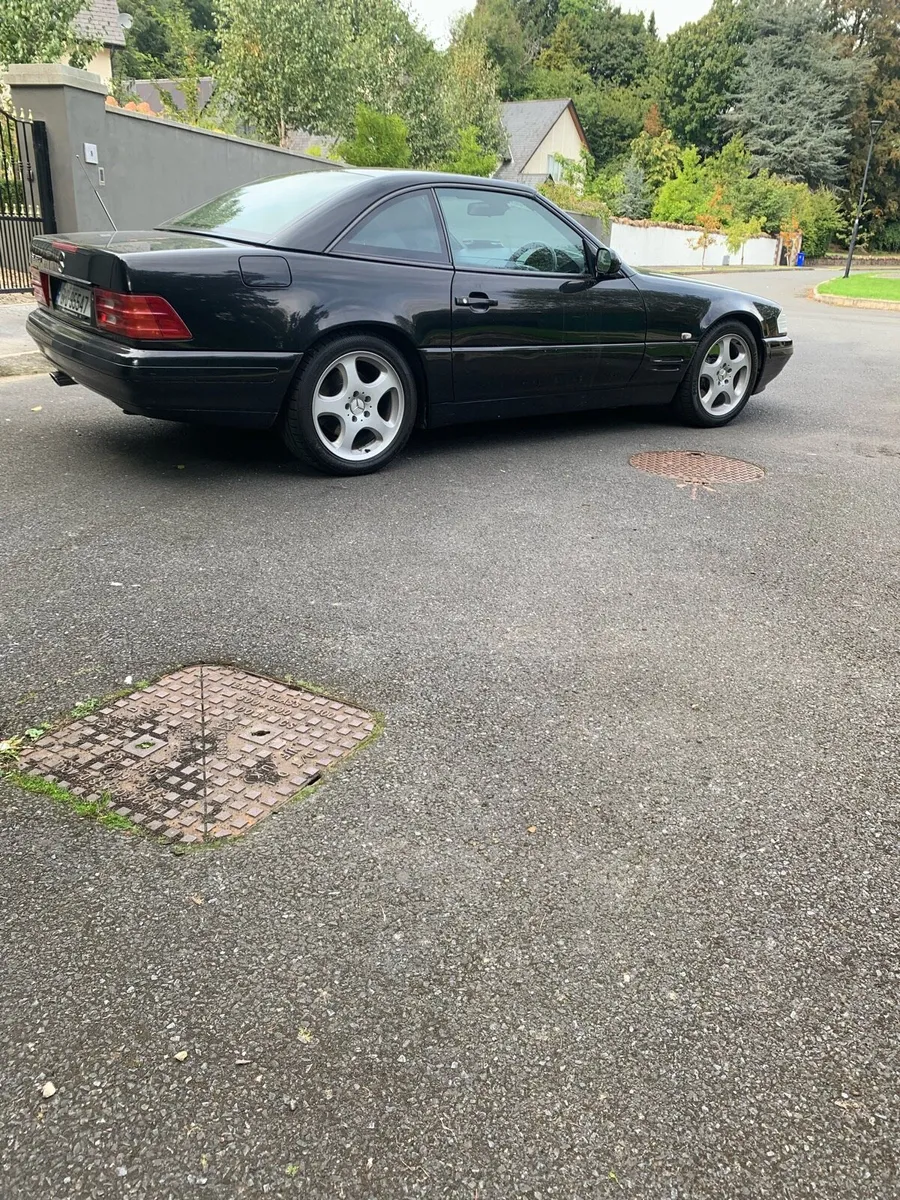 Mercedes sl320 hard/soft top - Image 2