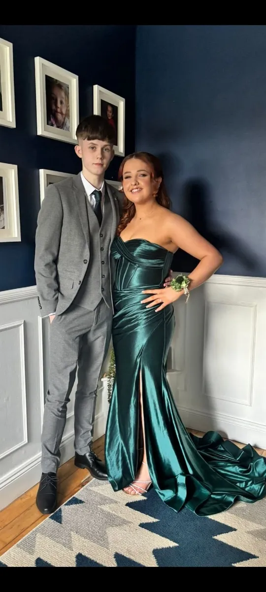 Dani`s Closet Debs Dress - Image 3