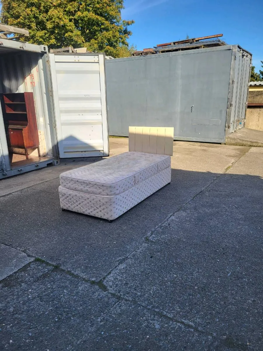 Single Bed with Headboard - Image 2