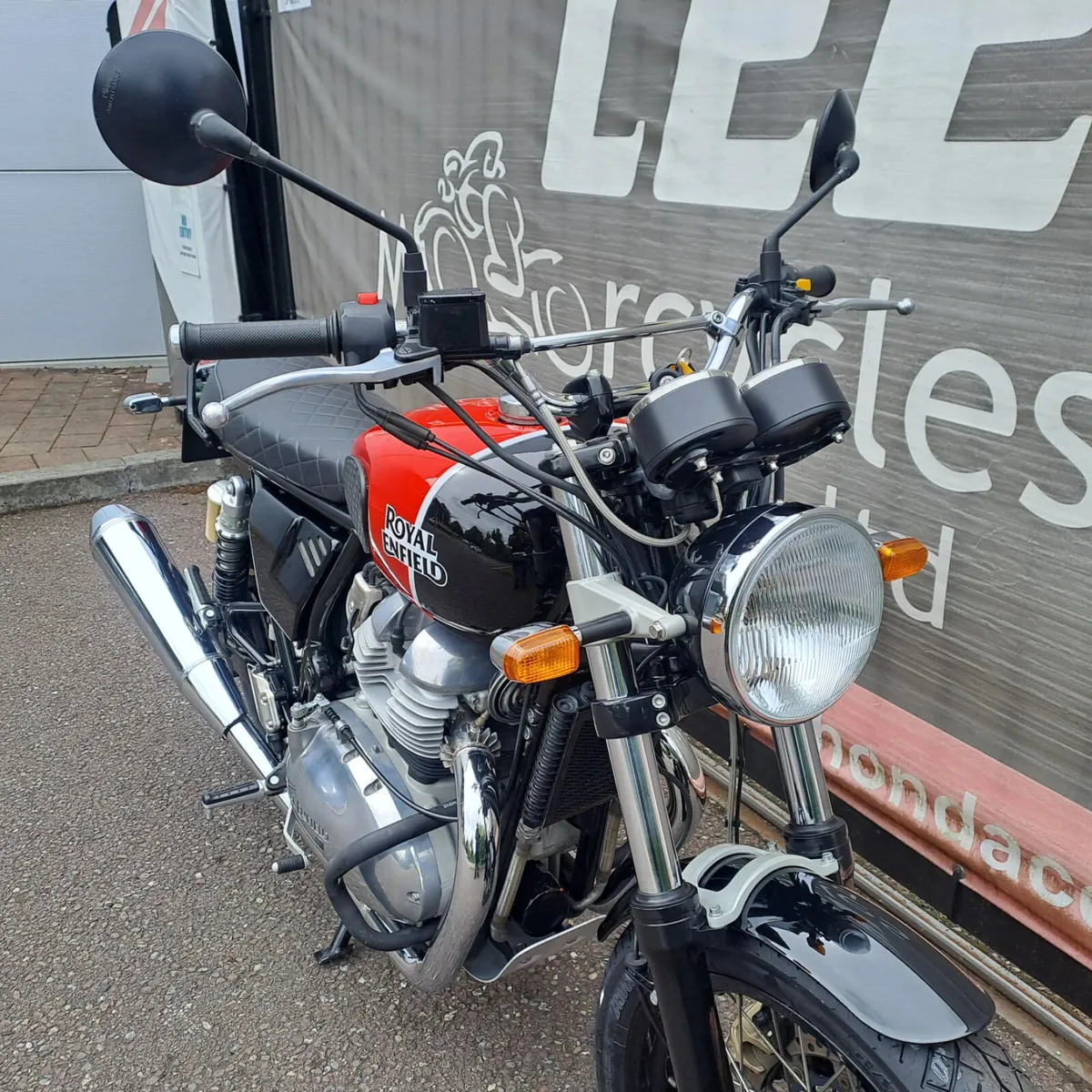 2019 Royal Enfield Interceptor - Image 4