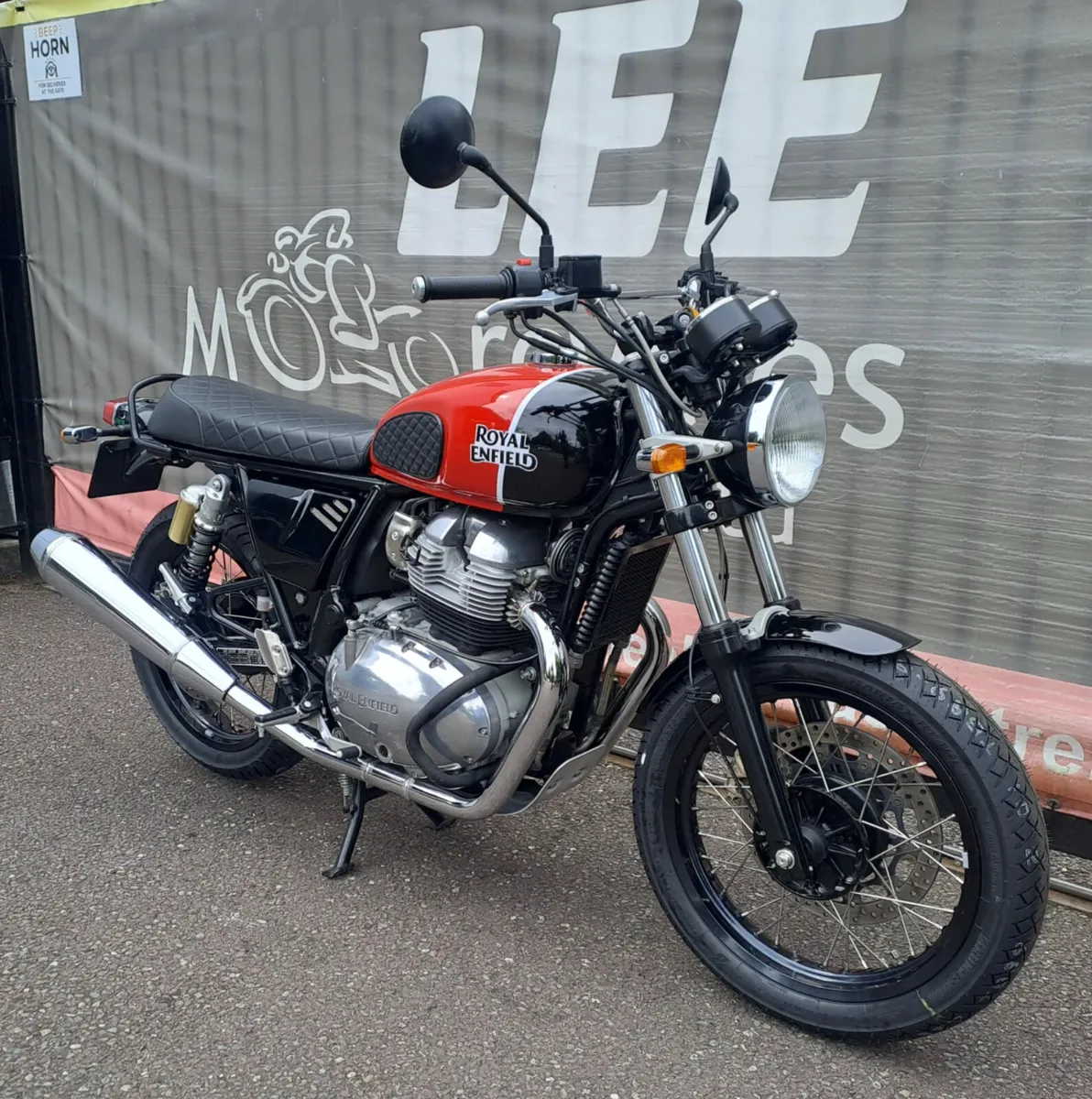 2019 Royal Enfield Interceptor - Image 2