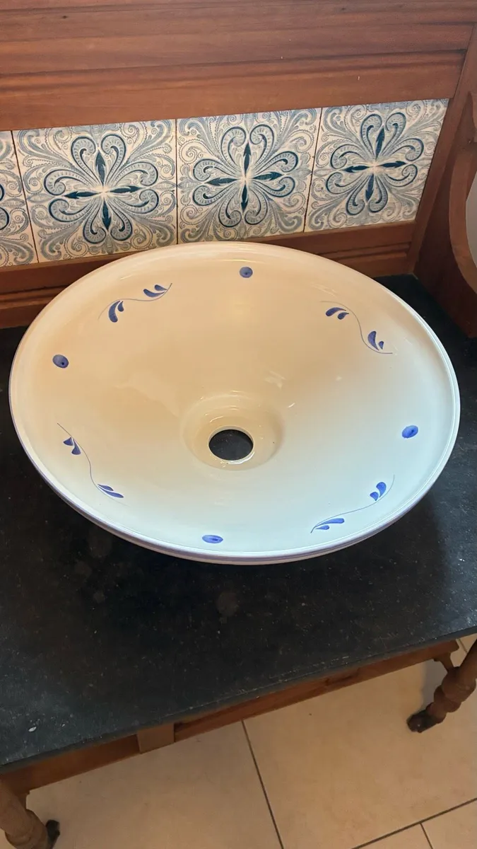 Vintage wash stand - Image 2