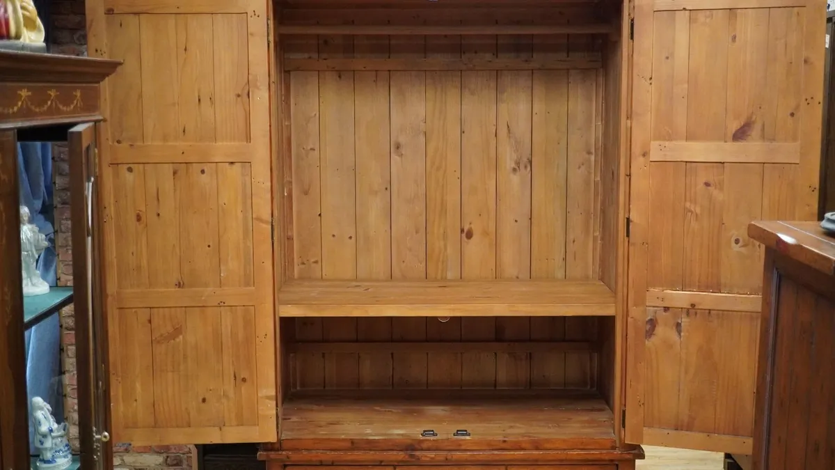 Irish Coast Reclaimed Wood Wardrobe - Image 4