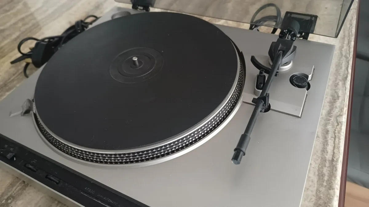 Philips Vinyl Record Player for parts/repair - Image 3