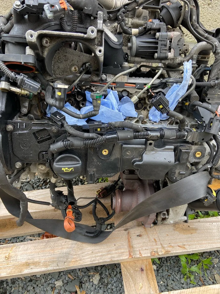 Ford focus 2015 engine 1.6 - Image 1