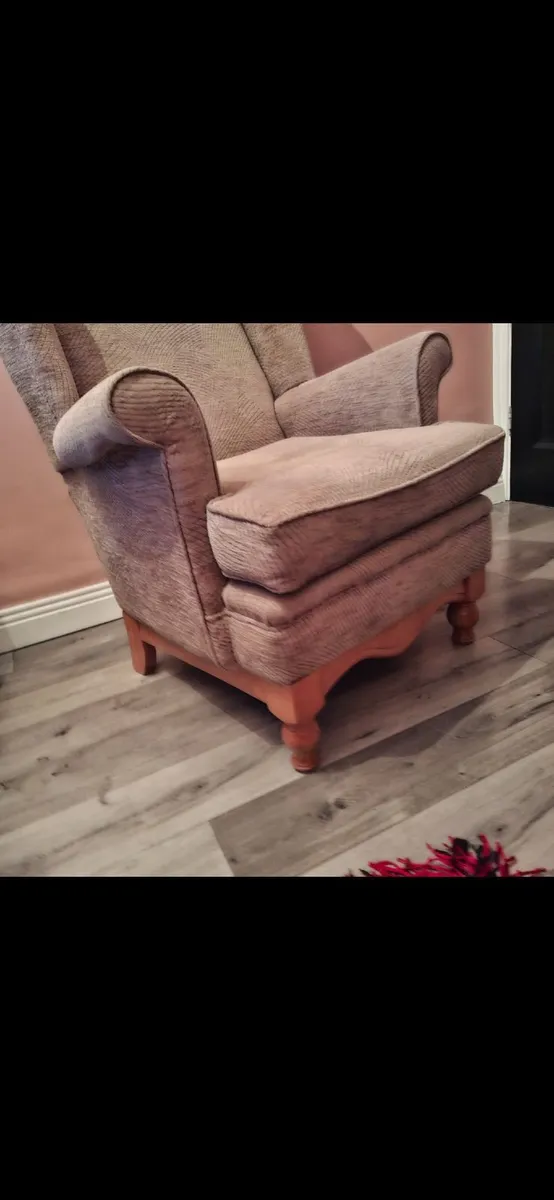 Queen Anne Chair - Image 2