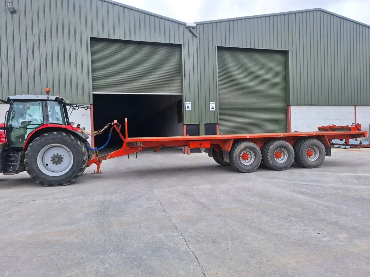 Trailer - Image 1