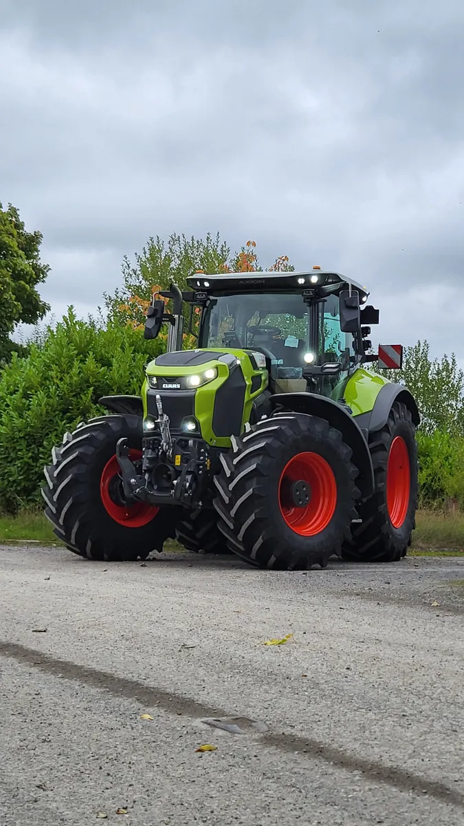 CLAAS AXION 8.240 CEMOS - Image 1