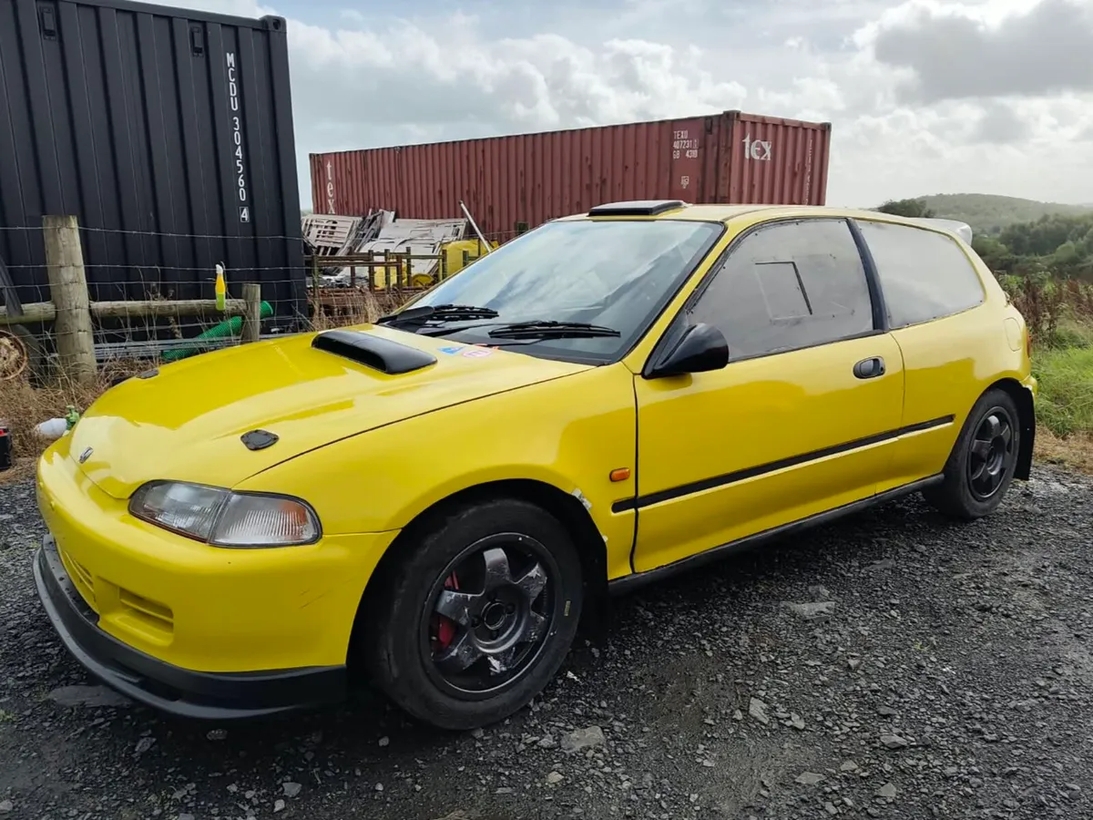 Honda Civic Rally Car 11F / 16 - Image 1