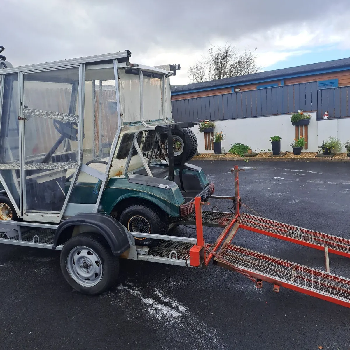 golf buggy abd trailer - Image 3