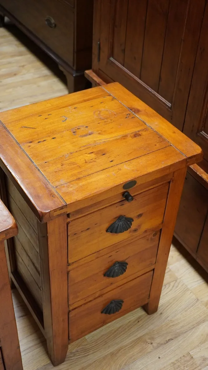 Pair of Irish Coast Reclaimed Wood Bedside Cabinet - Image 4