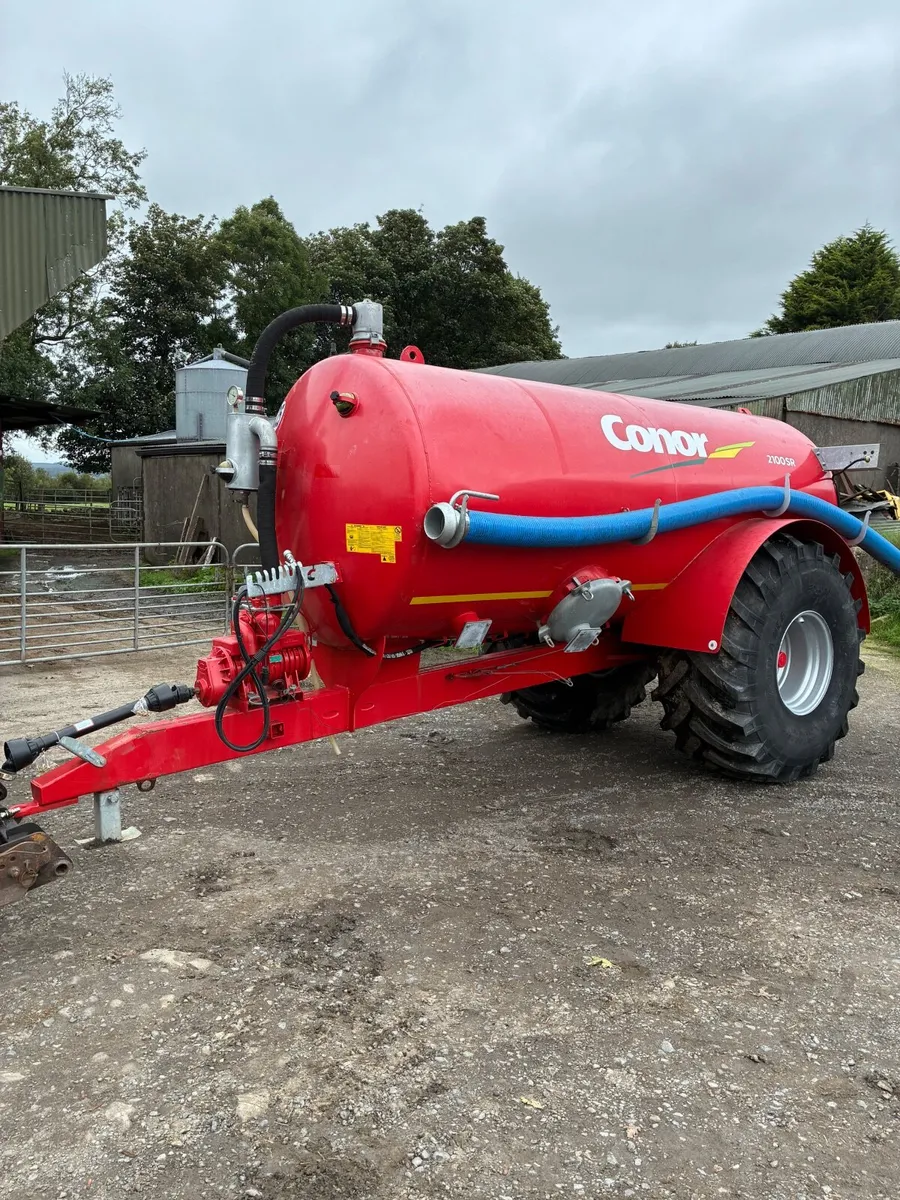 2023 Conor 2100 gallon slurry tanker - Image 1