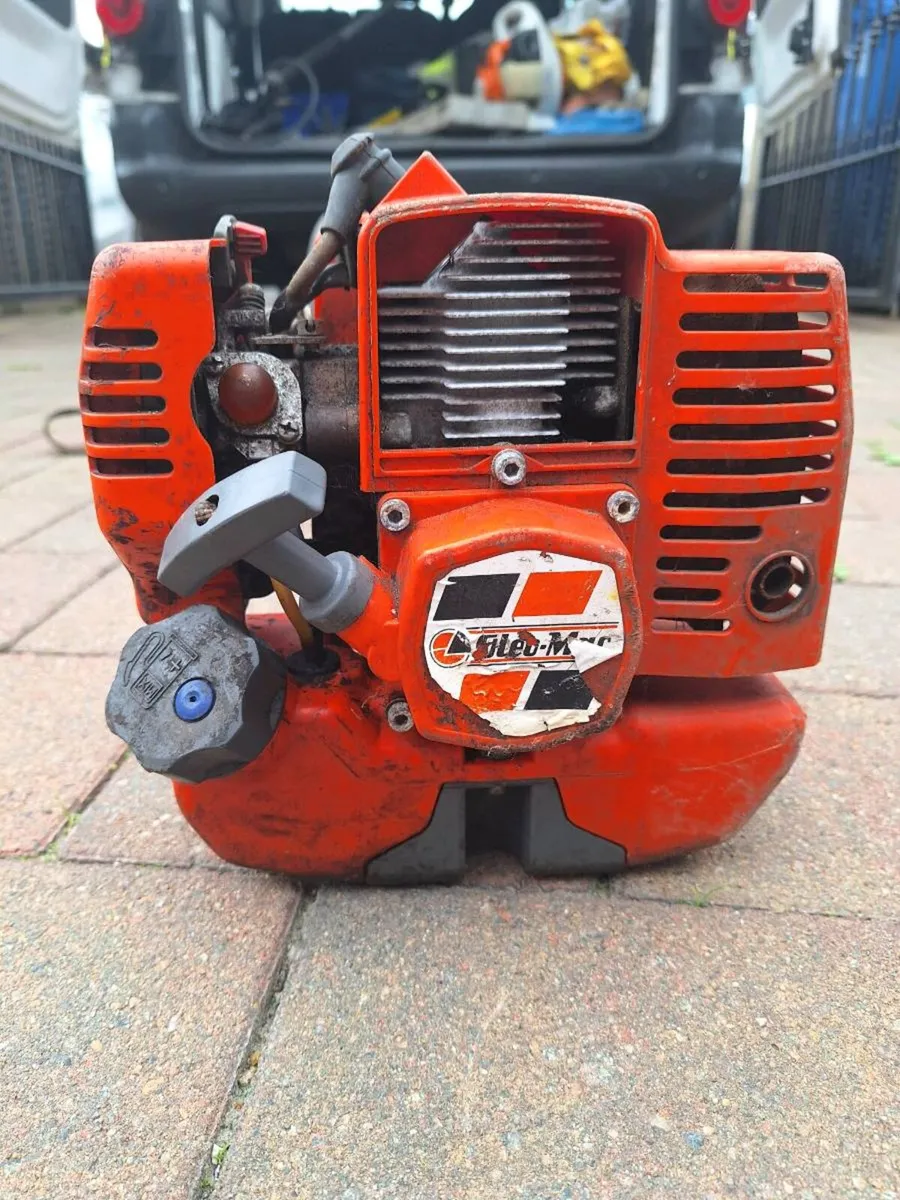 Oleo mac strimmers - Image 1