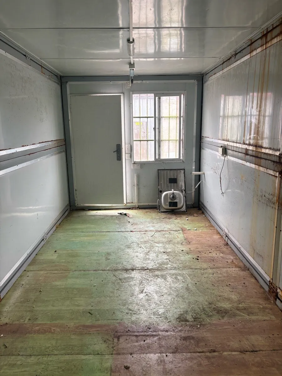 Office container - Image 2