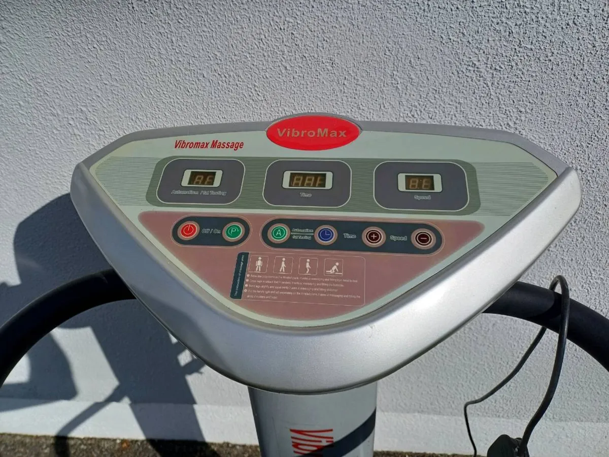 Vibro max massage machine - Image 1