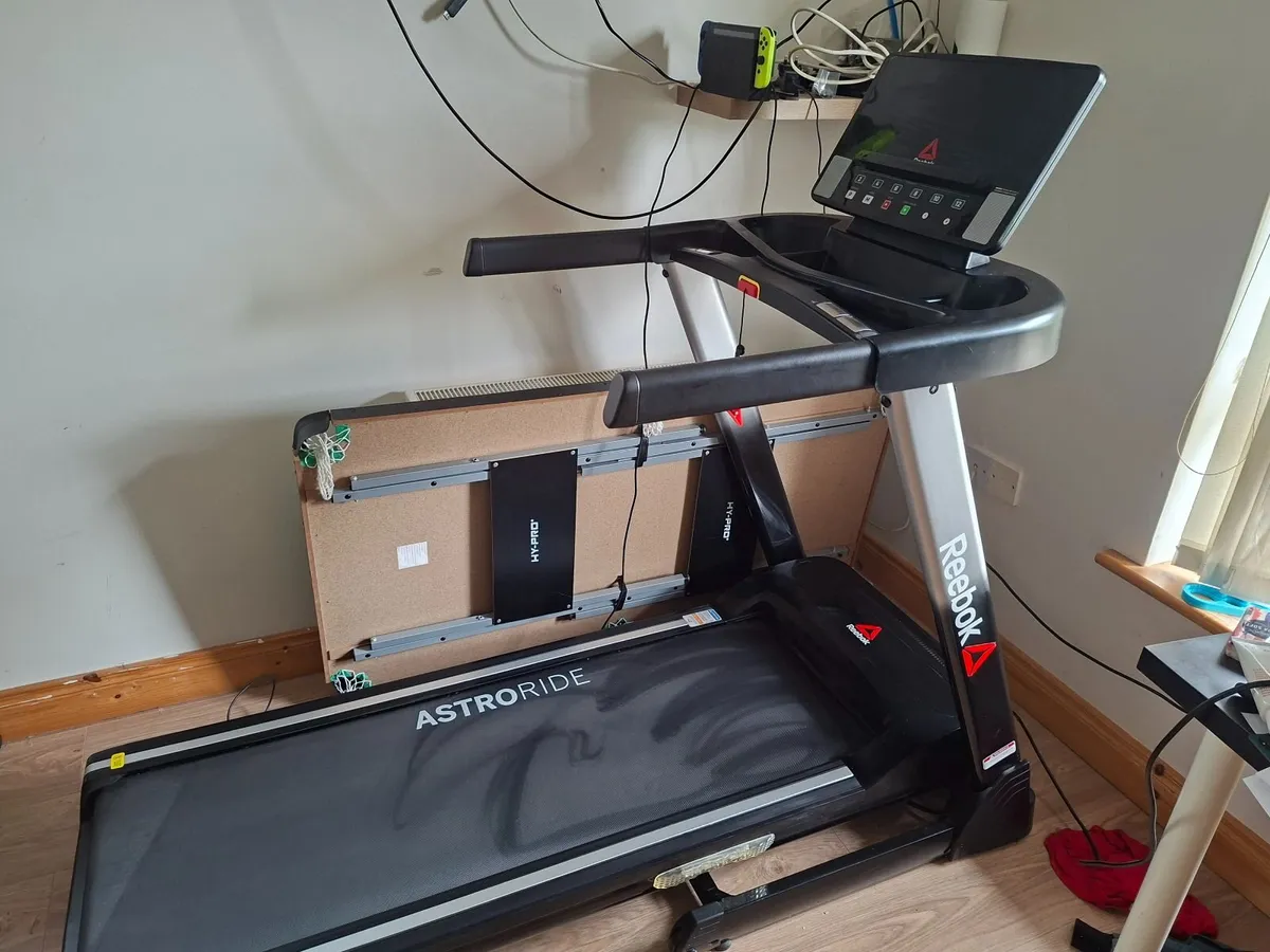 Treadmill - Image 1