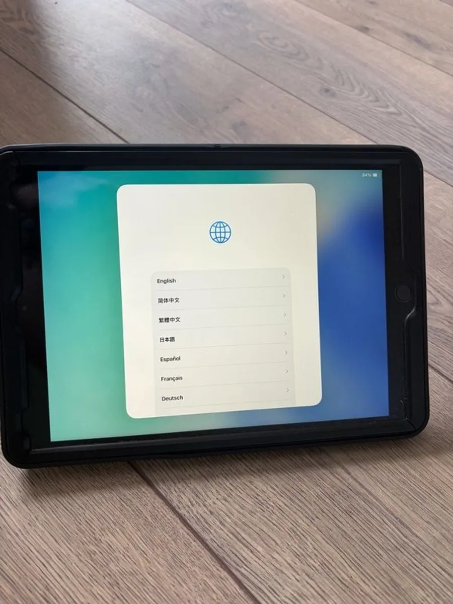 Ipad 8th gen WIFI 32gb - Image 4