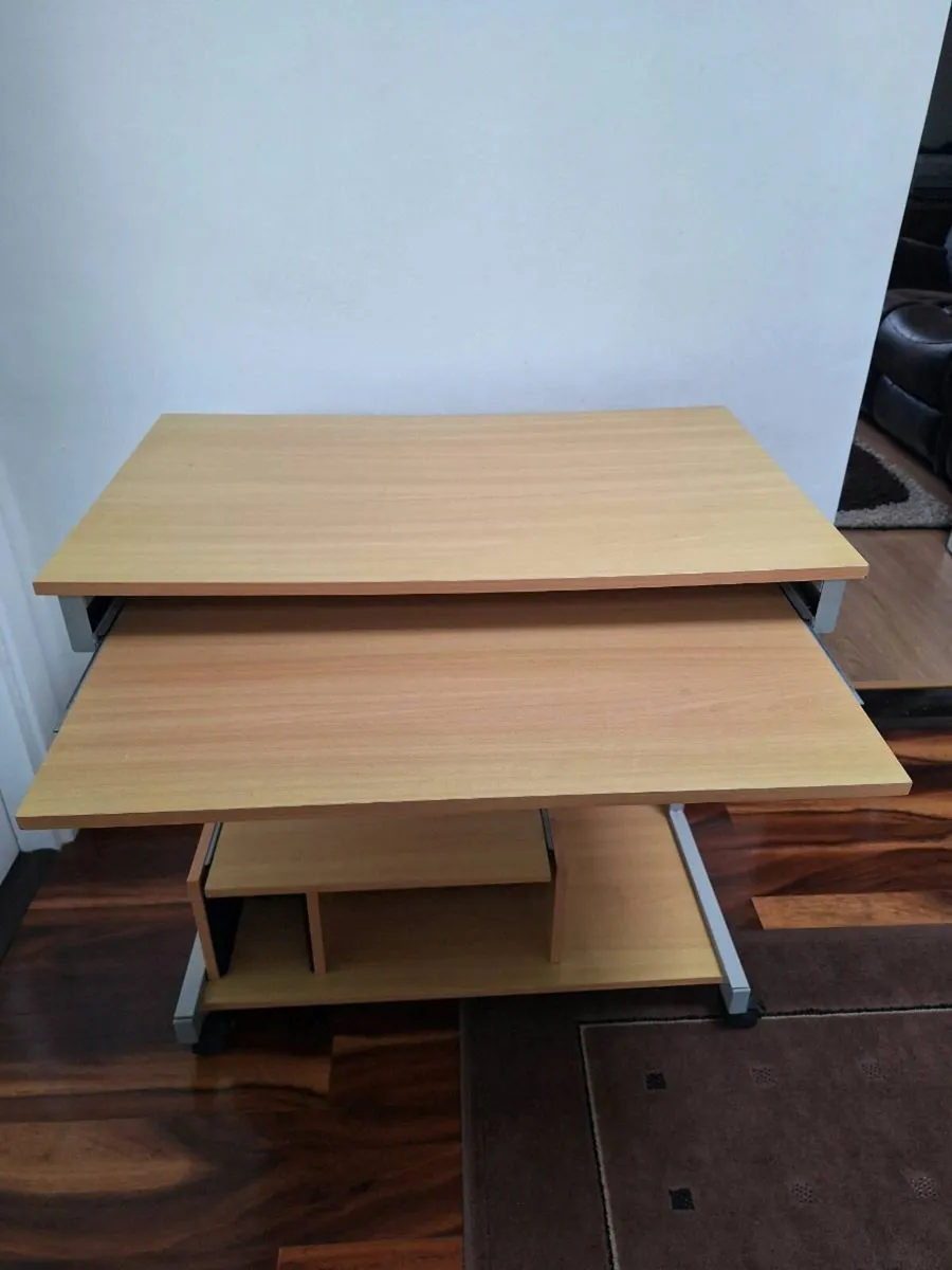 Computer Desk - Image 2