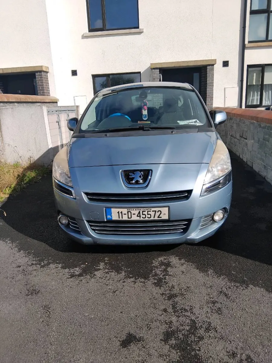 2011 Peugeot 5008 7 seater 1.6 hdi - Image 1