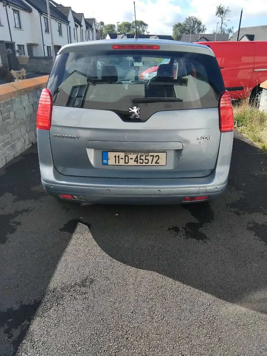 2011 Peugeot 5008 7 seater 1.6 hdi - Image 2