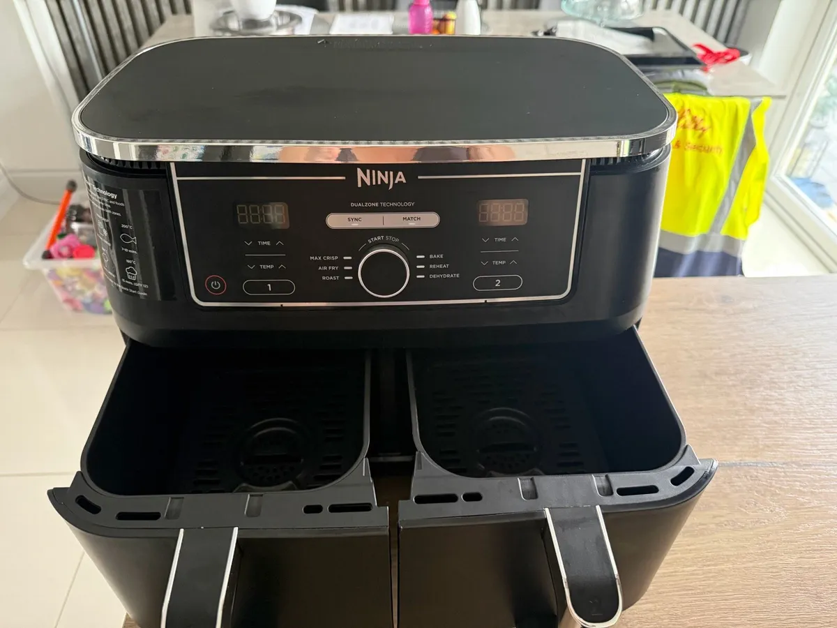 Ninja Air Fryer (9 Litre) - Image 2