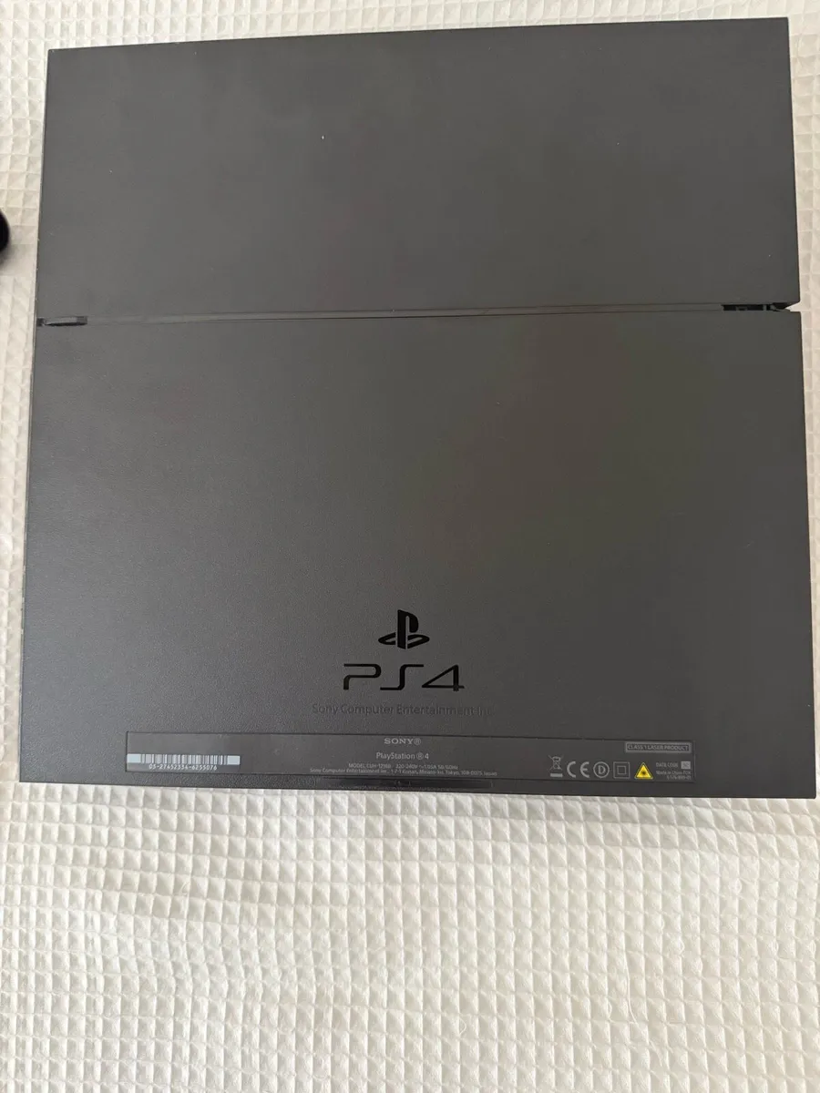 Sony PS4 For Sale Excellent Condition - Image 1
