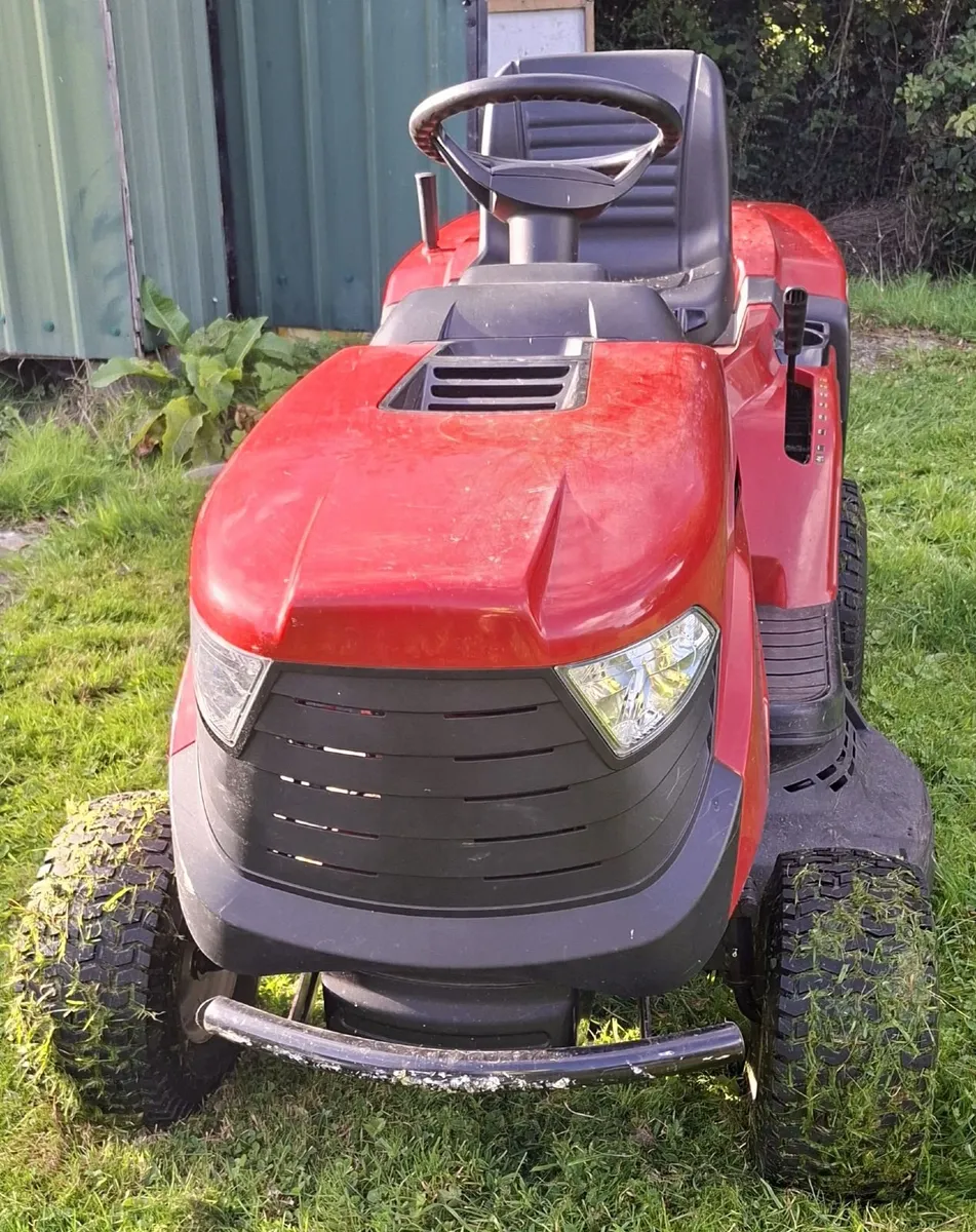 Mountfield 1538H Hydro 38" Ride-On Lawn Mower - Image 2