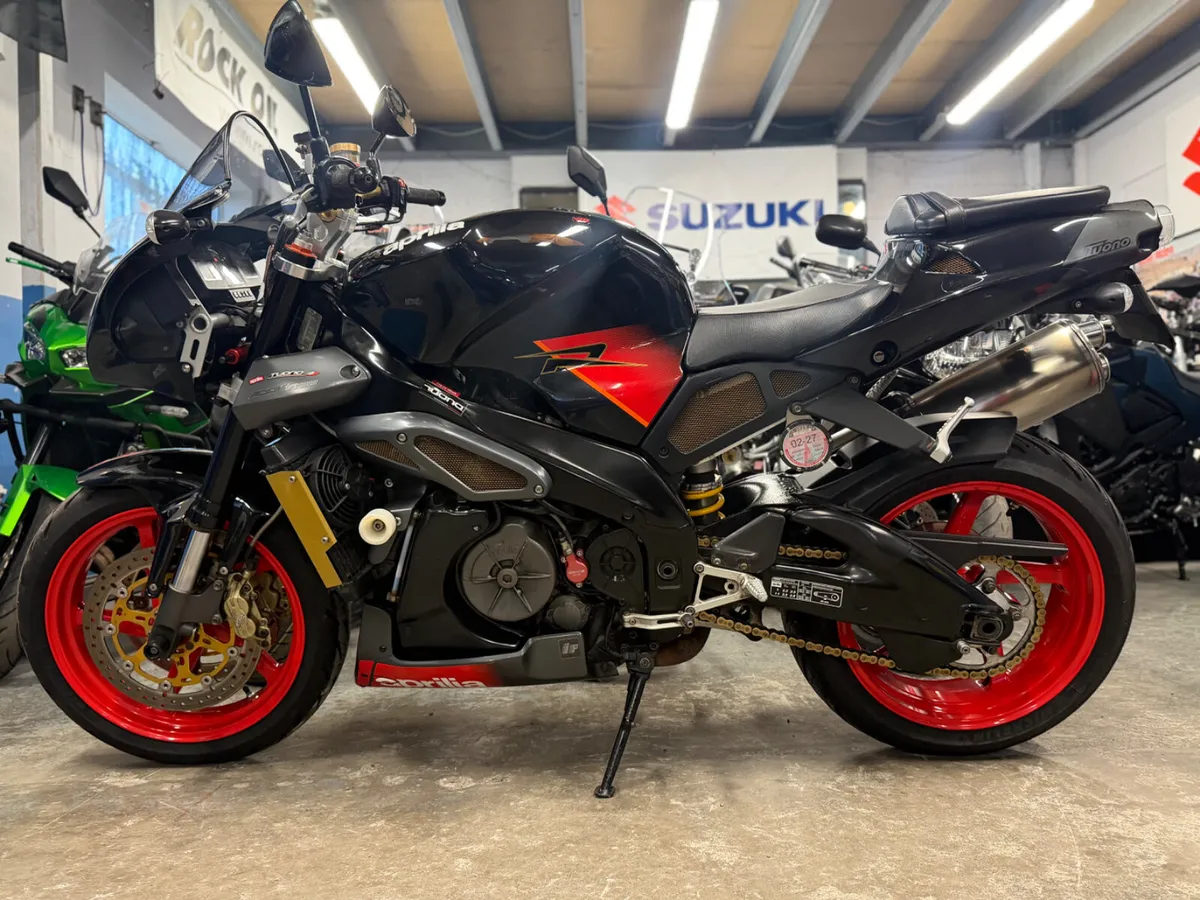 2004 Aprilla Tuono RSV1000R - Image 4
